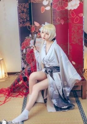 欧美三色堇图片_4KHD在线观看
